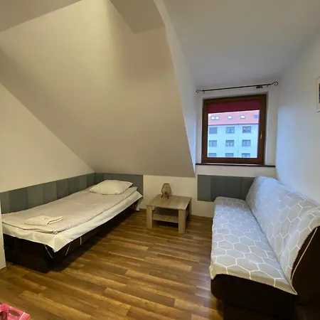 Bed and breakfast Ceglany Dworek Chojnow