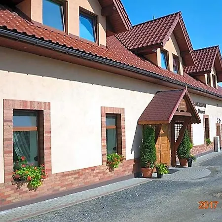 Bed and breakfast Ceglany Dworek