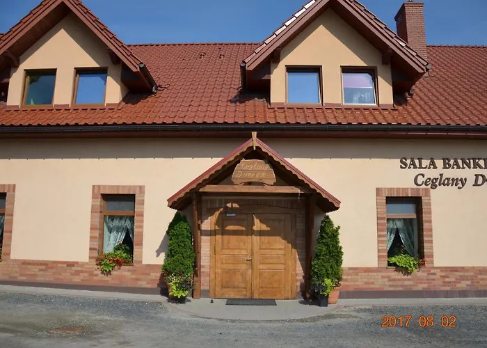 Ceglany Dworek Bed & Breakfast Chojnow