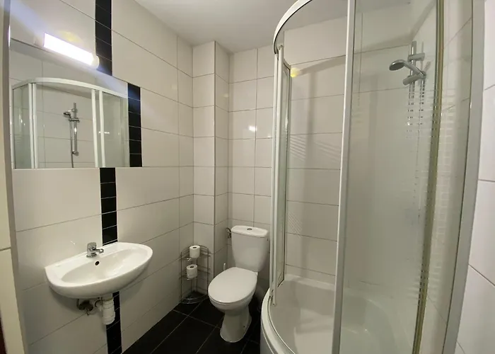 Bed & Breakfast Ceglany Dworek