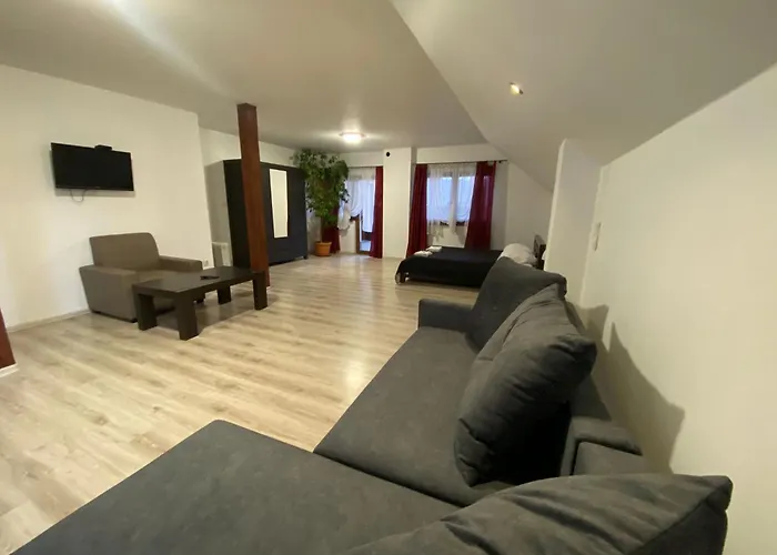 Bed & Breakfast Ceglany Dworek